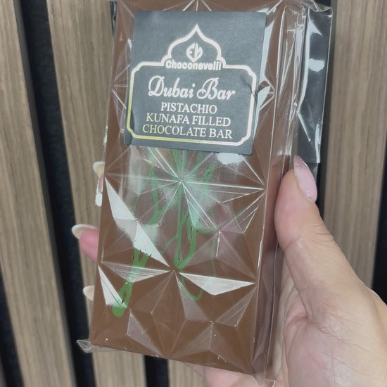 Dubai Pistachio Filled Chocolate Bar